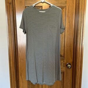 Curved Hem T-Shirt Dress
